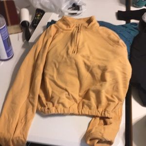 La hearts cropped sweatshirt